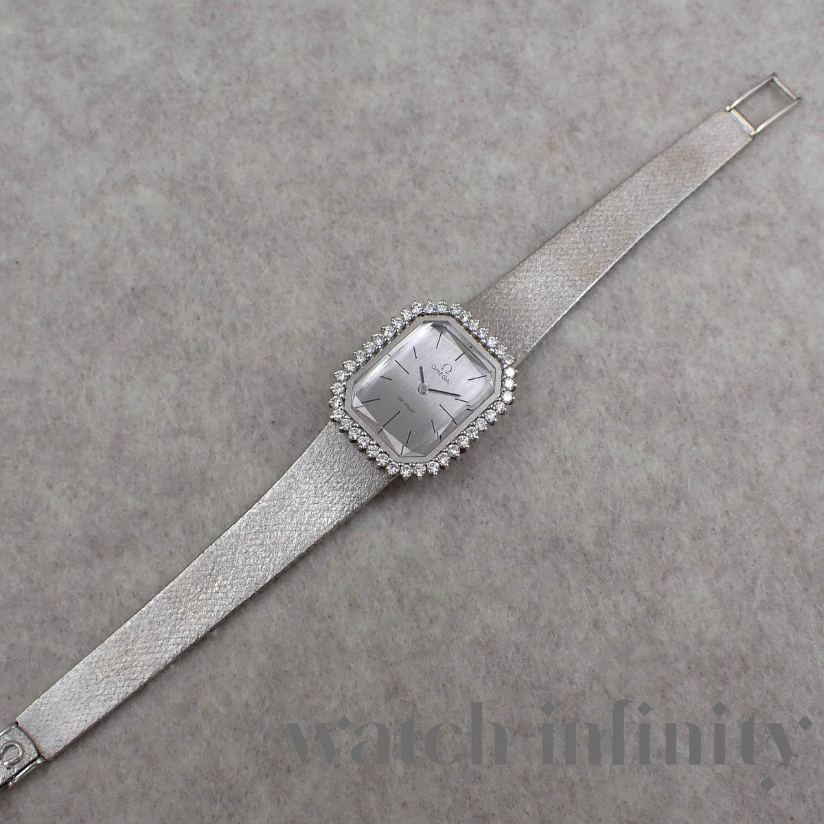 OMEGA De Ville Lady 18 karat white gold