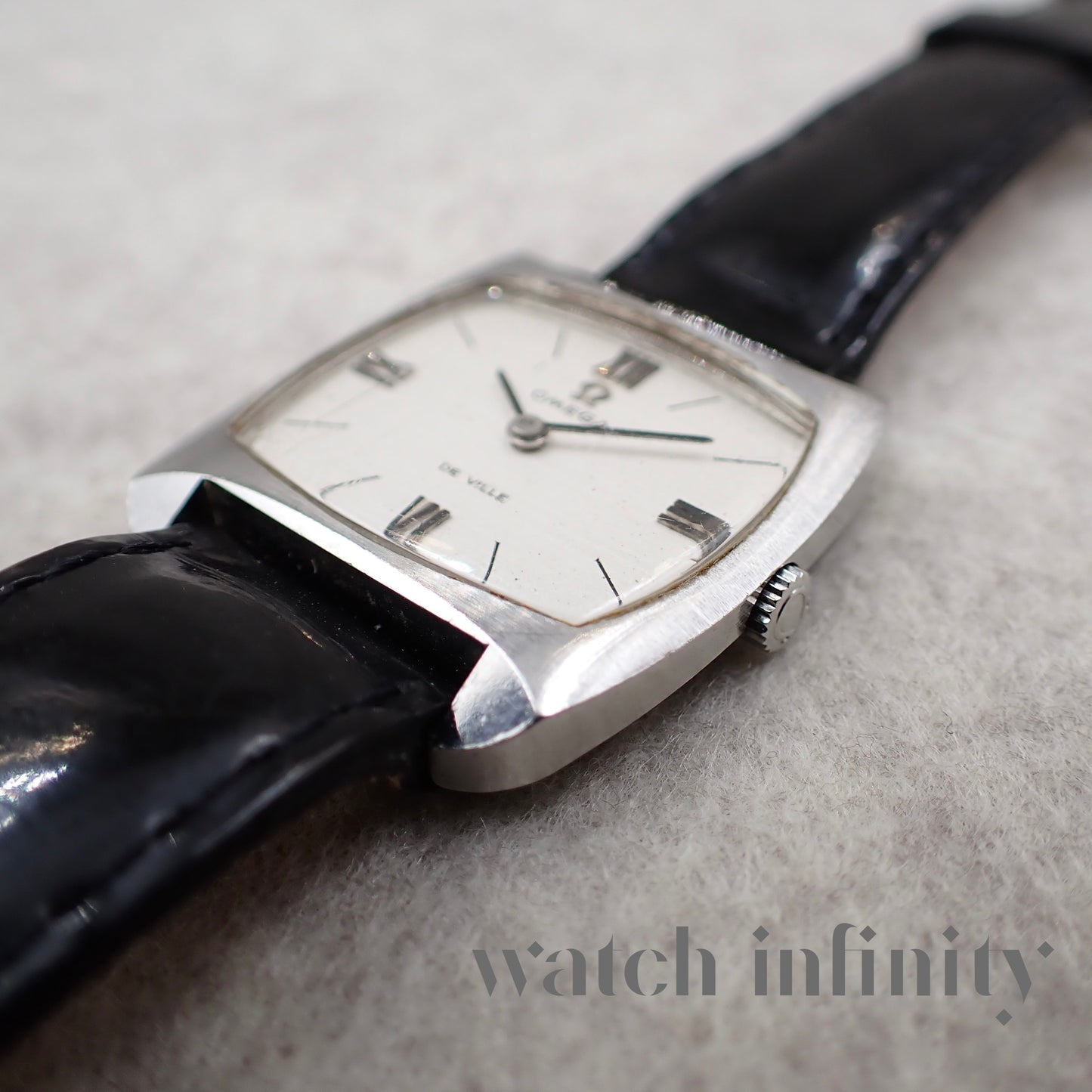 Omega De Ville